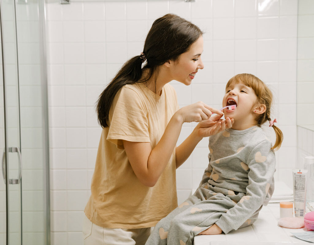 Consejos para el cuidado dental en casa: mantén tu sonrisa brillante entre visitas al dentista 2 cuidado dental en casa